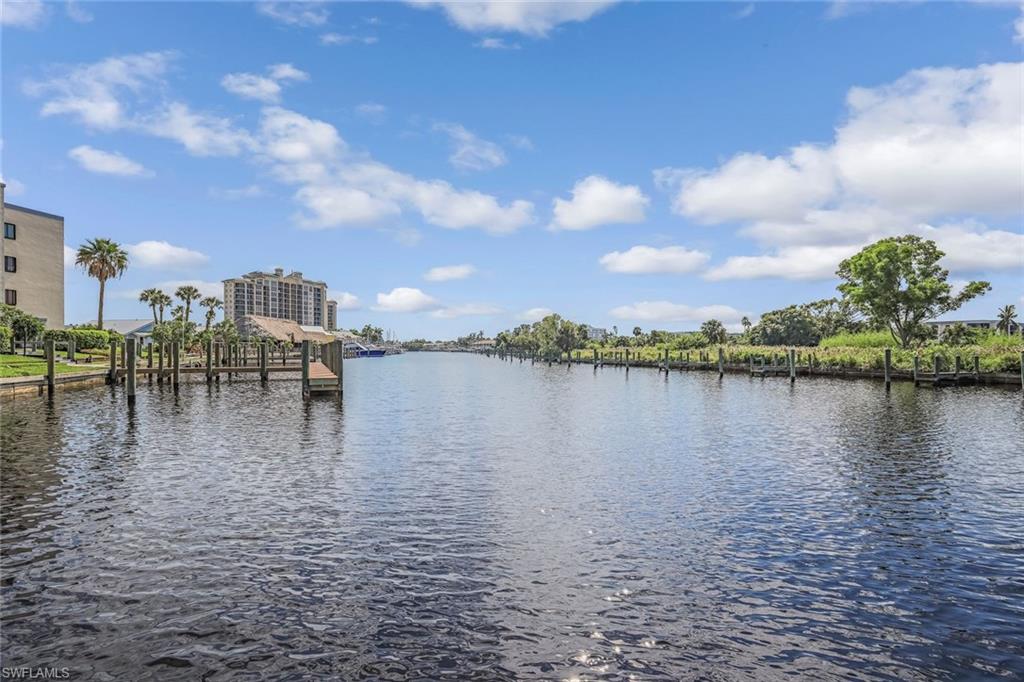 PARKWAY CONDO - Residential