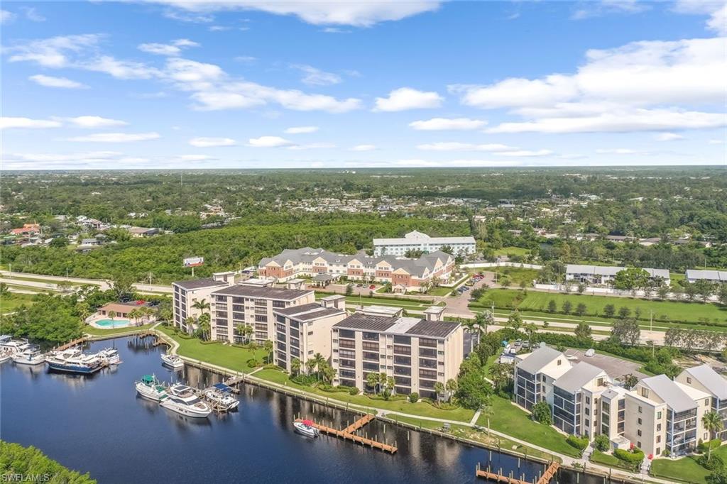 PARKWAY CONDO - Residential