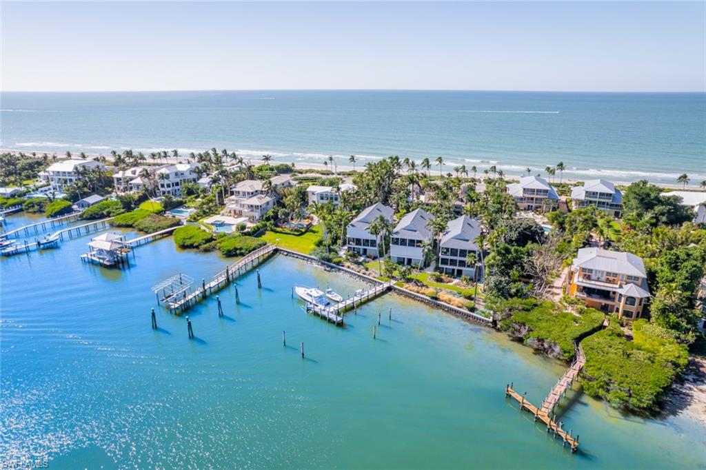CAPTIVA BEACH VILLAS - Residential