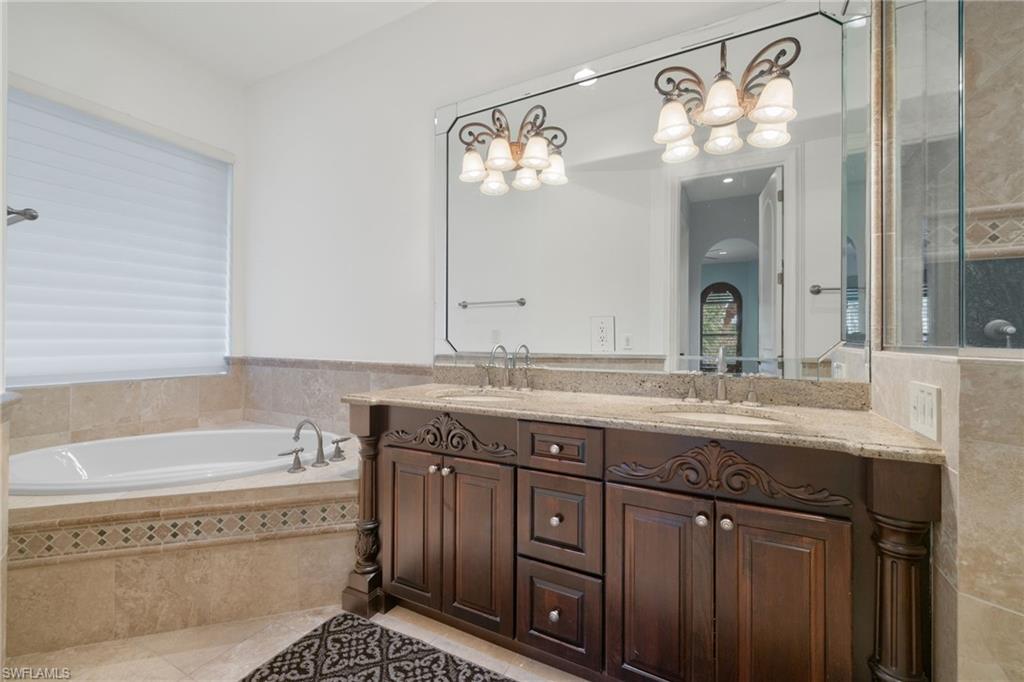 CAPTIVA BEACH VILLAS - Residential