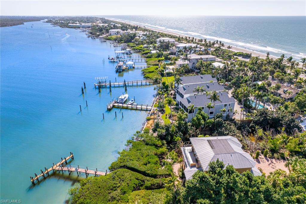 CAPTIVA BEACH VILLAS - Residential