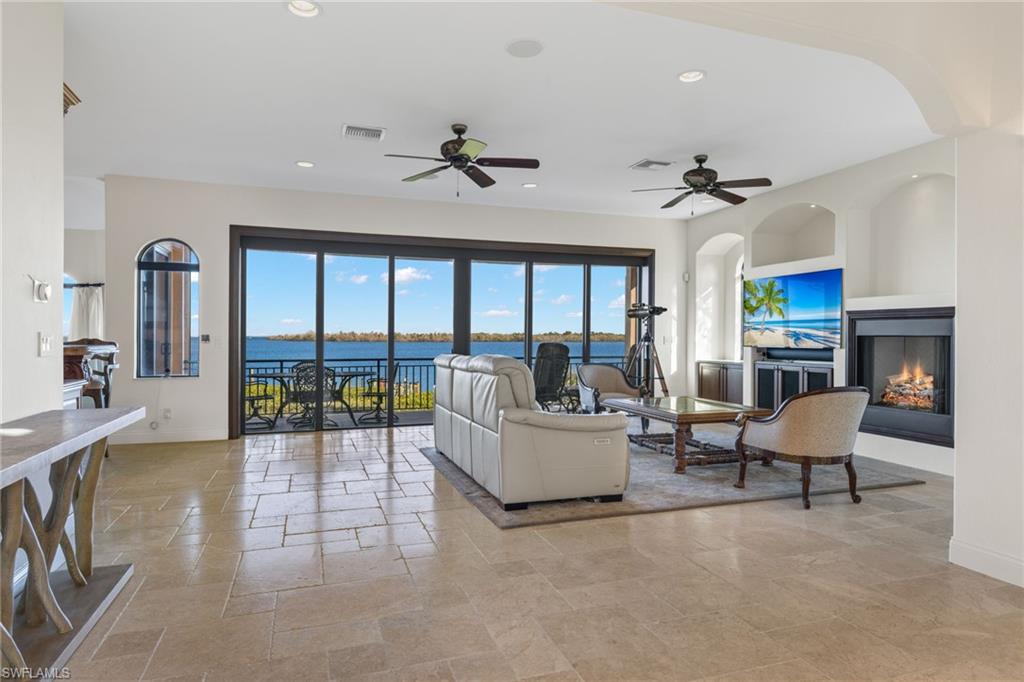 CAPTIVA BEACH VILLAS - Residential