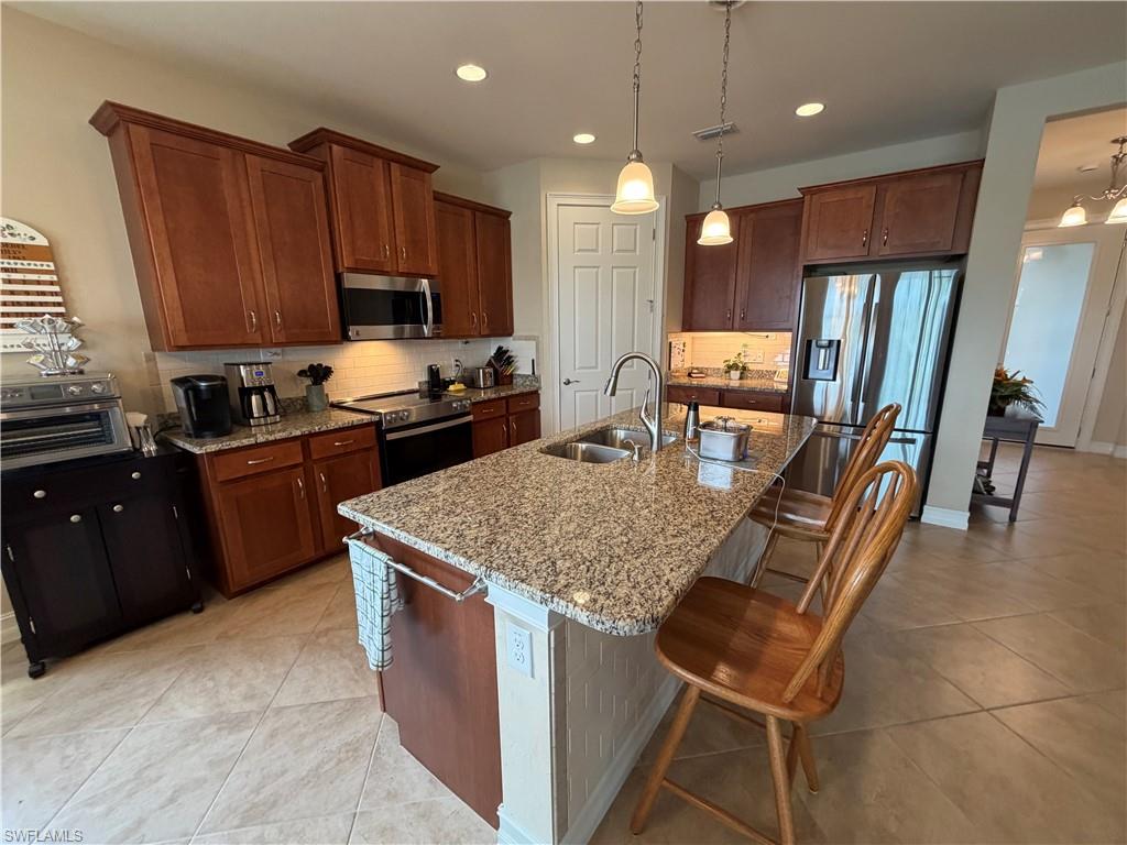 ENTRADA - Residential