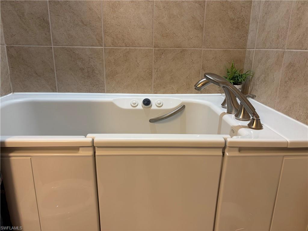 ENTRADA - Residential