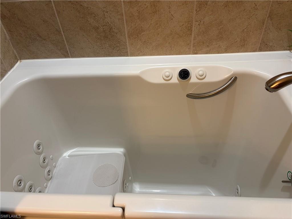 ENTRADA - Residential