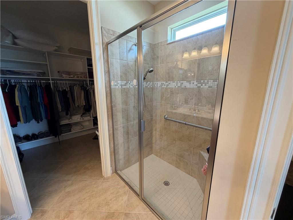 ENTRADA - Residential