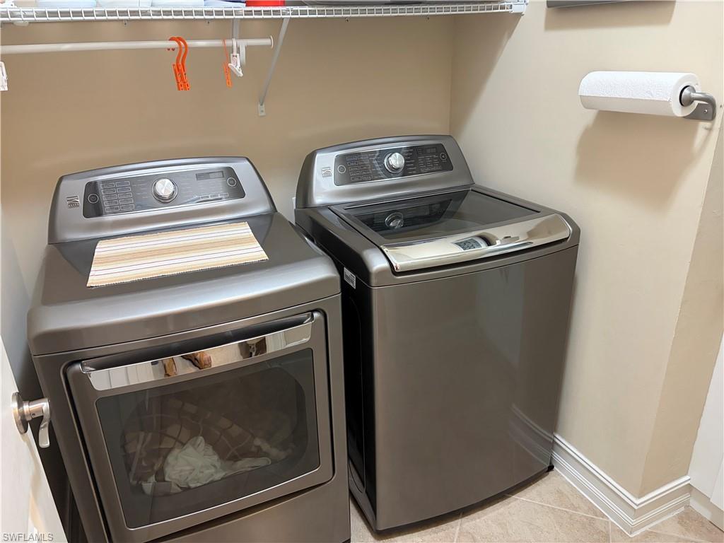 ENTRADA - Residential