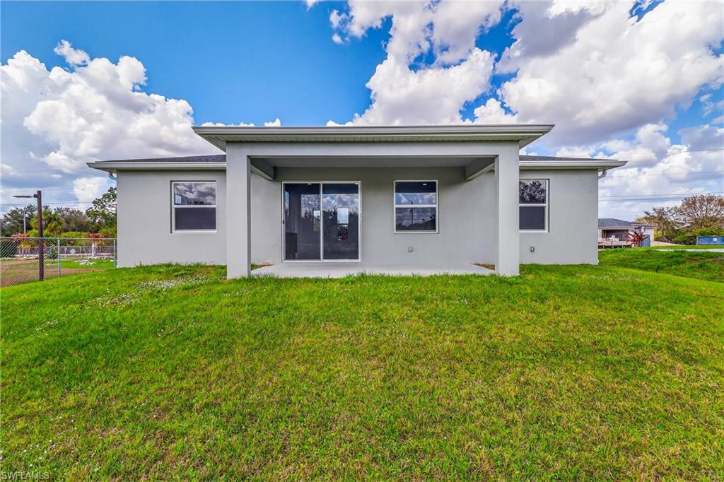 LEHIGH ACRES - Residential