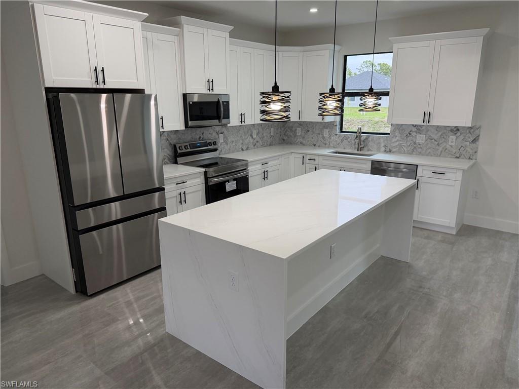 LEHIGH ACRES - Residential