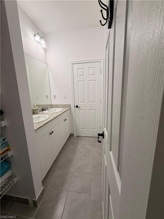 MAPLE RIDGE - Residential