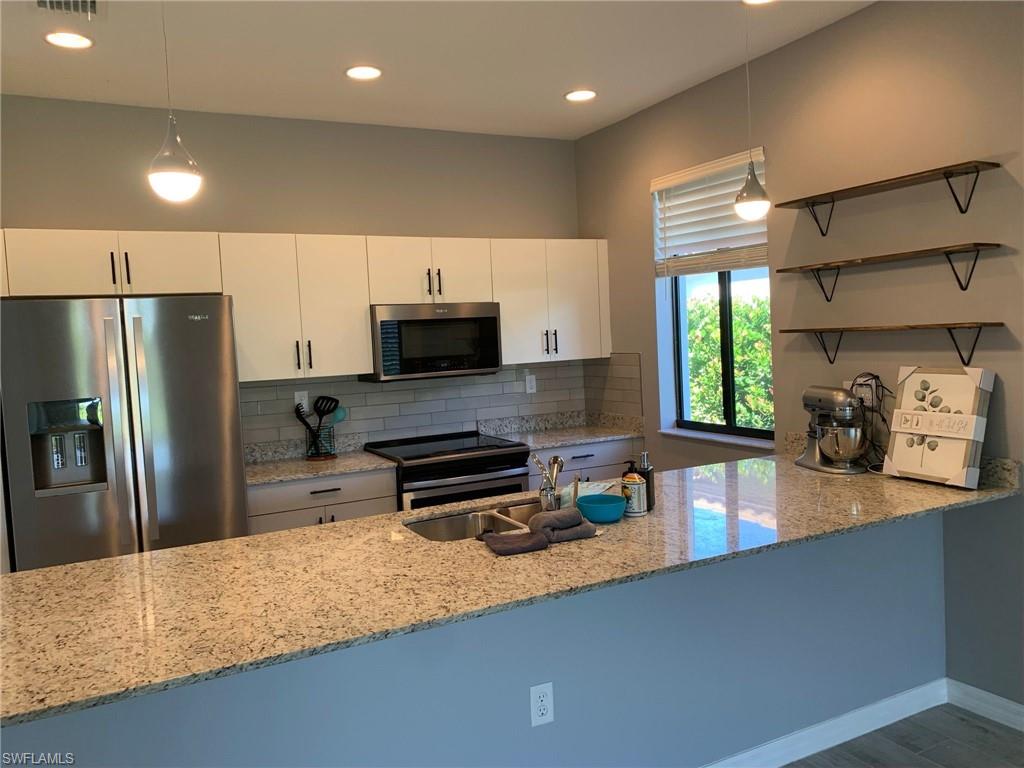 MAPLE RIDGE - Residential