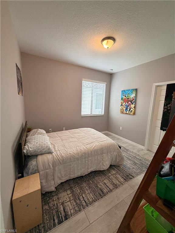 MAPLE RIDGE - Residential