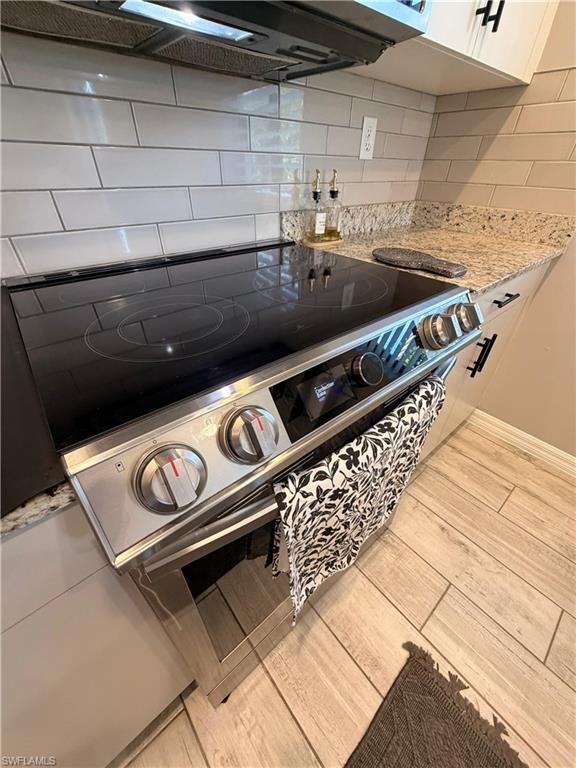 MAPLE RIDGE - Residential