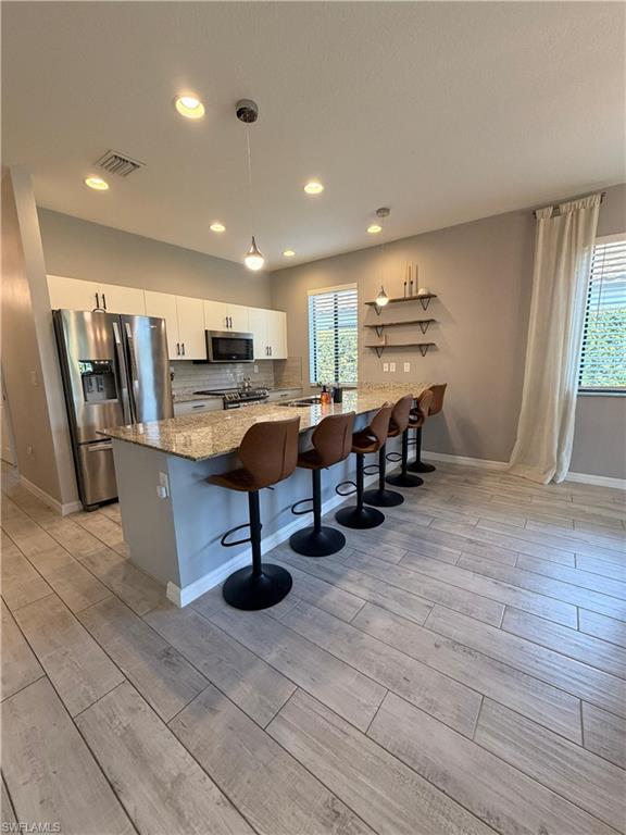 MAPLE RIDGE - Residential