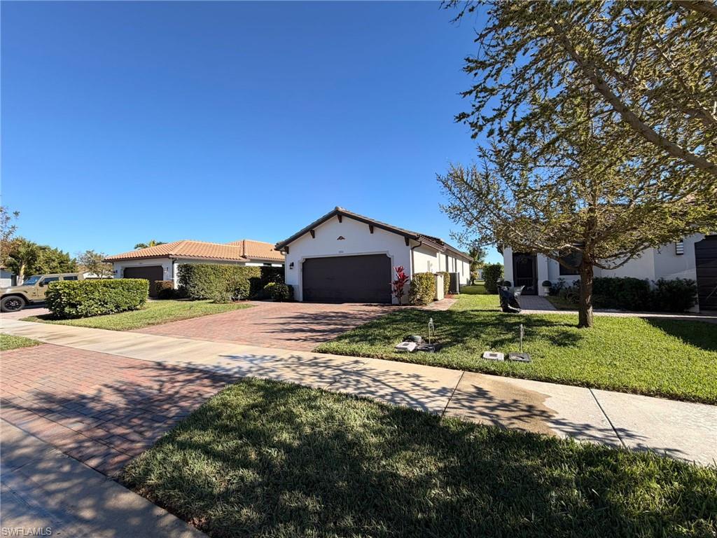 MAPLE RIDGE - Residential