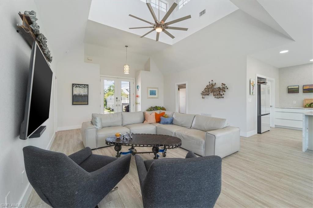 GULF HARBOR - Residential