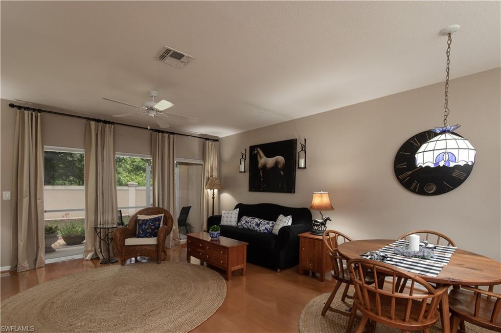 OLYMPIA POINTE - Residential