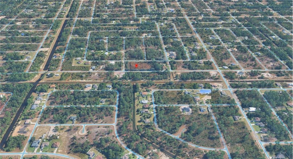 LEHIGH ACRES - Land