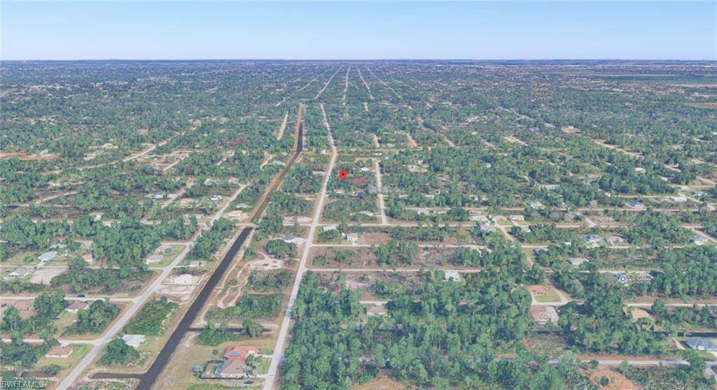 LEHIGH ACRES - Land