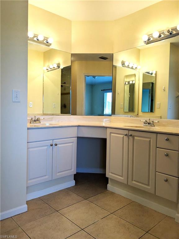 ENCLAVE AT CYPRESS LAKE CONDO - Residential