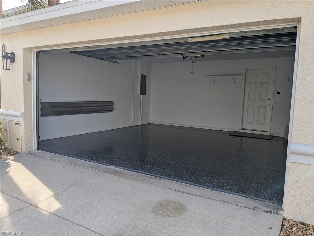 ENCLAVE AT CYPRESS LAKE CONDO - Residential