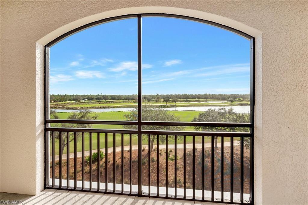 MARQUESA ROYALE - Residential Lease