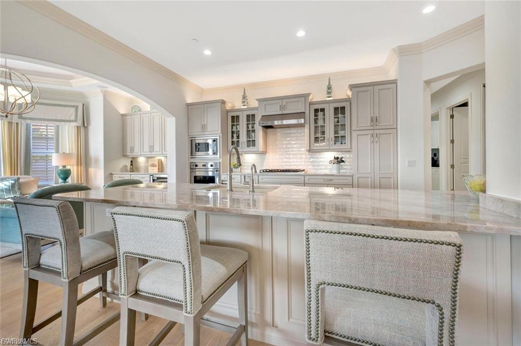 MARQUESA ROYALE - Residential Lease