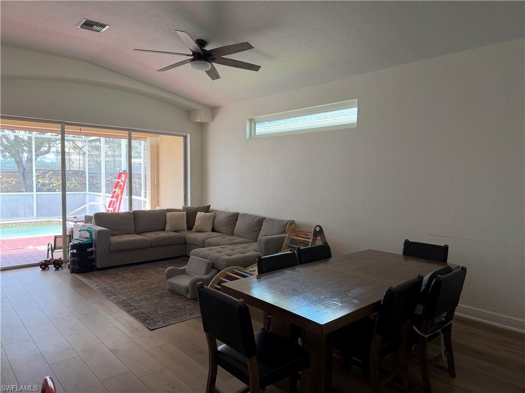 IBIS COVE - Residential