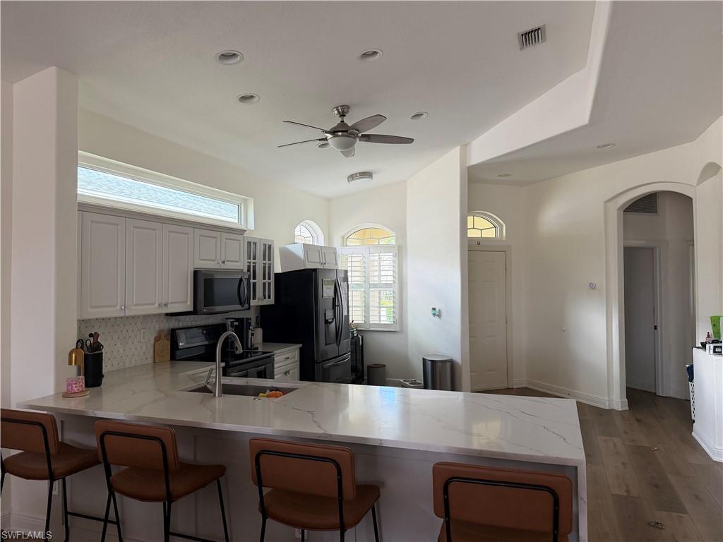 IBIS COVE - Residential