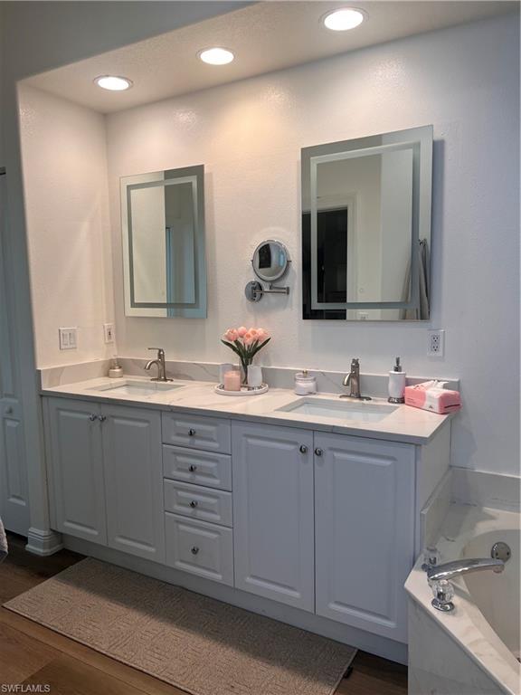 IBIS COVE - Residential