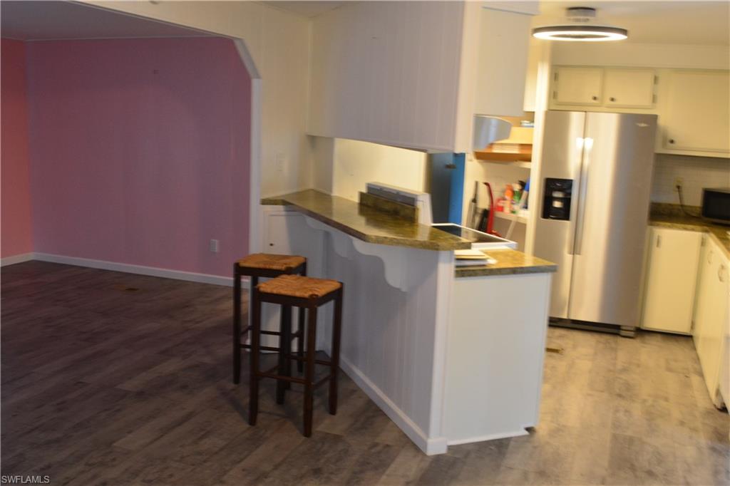 LEESURE VILLAGE - Residential