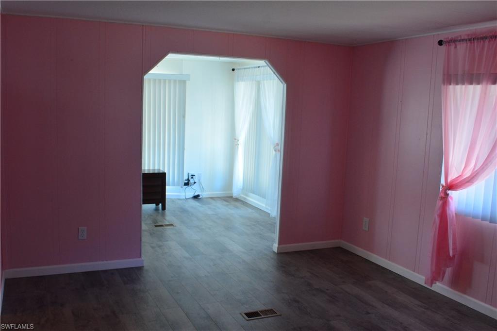 LEESURE VILLAGE - Residential