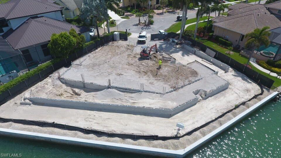 MARCO ISLAND - Residential