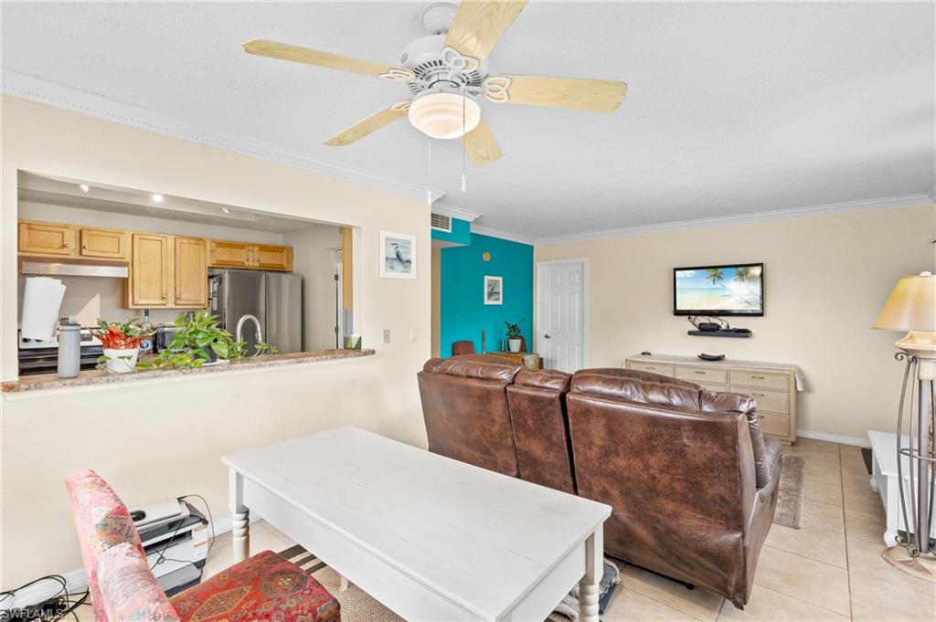 PALMS AT WATERS EDGE - Residential