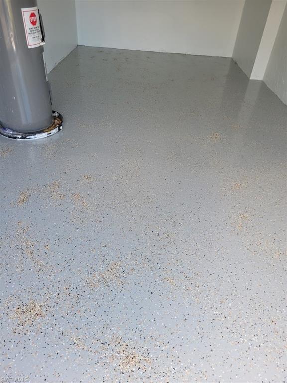 LAKEWOOD VILLAS - Residential