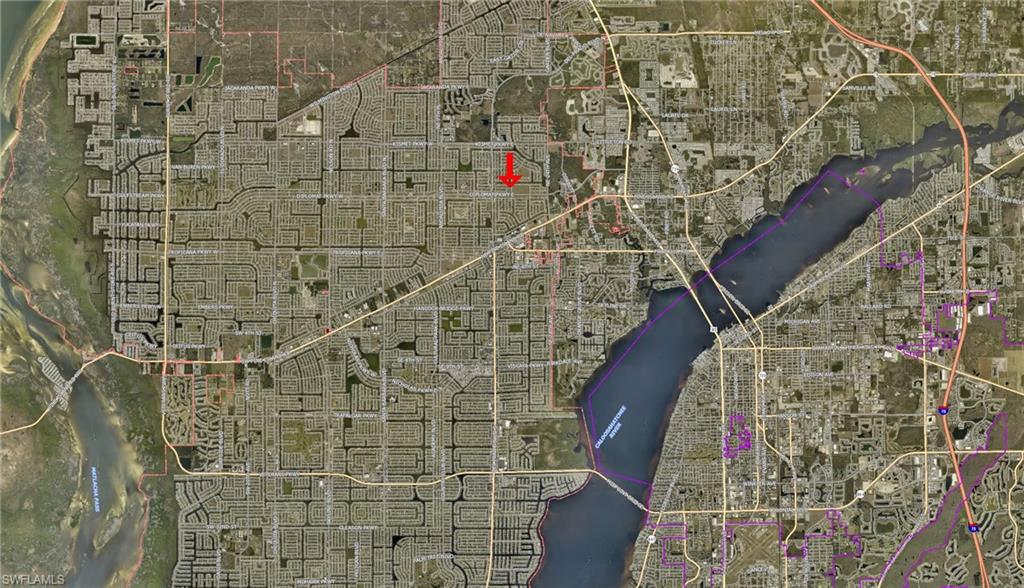 CAPE CORAL - Land
