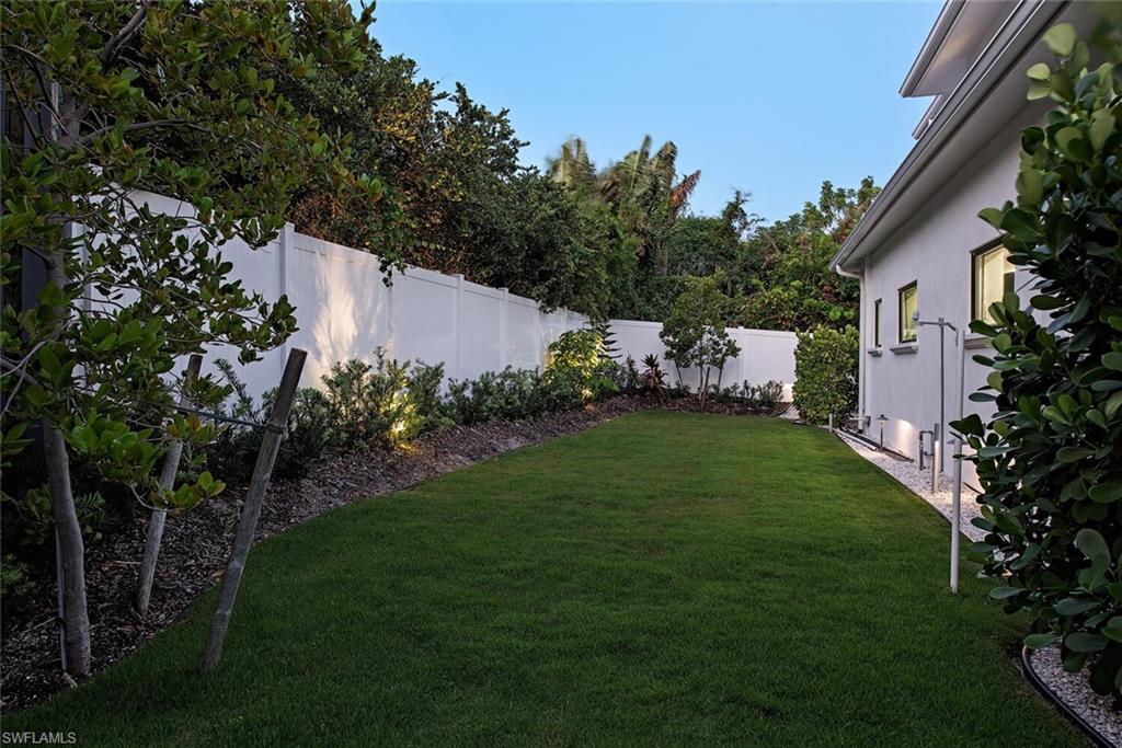 OLDE NAPLES - Residential