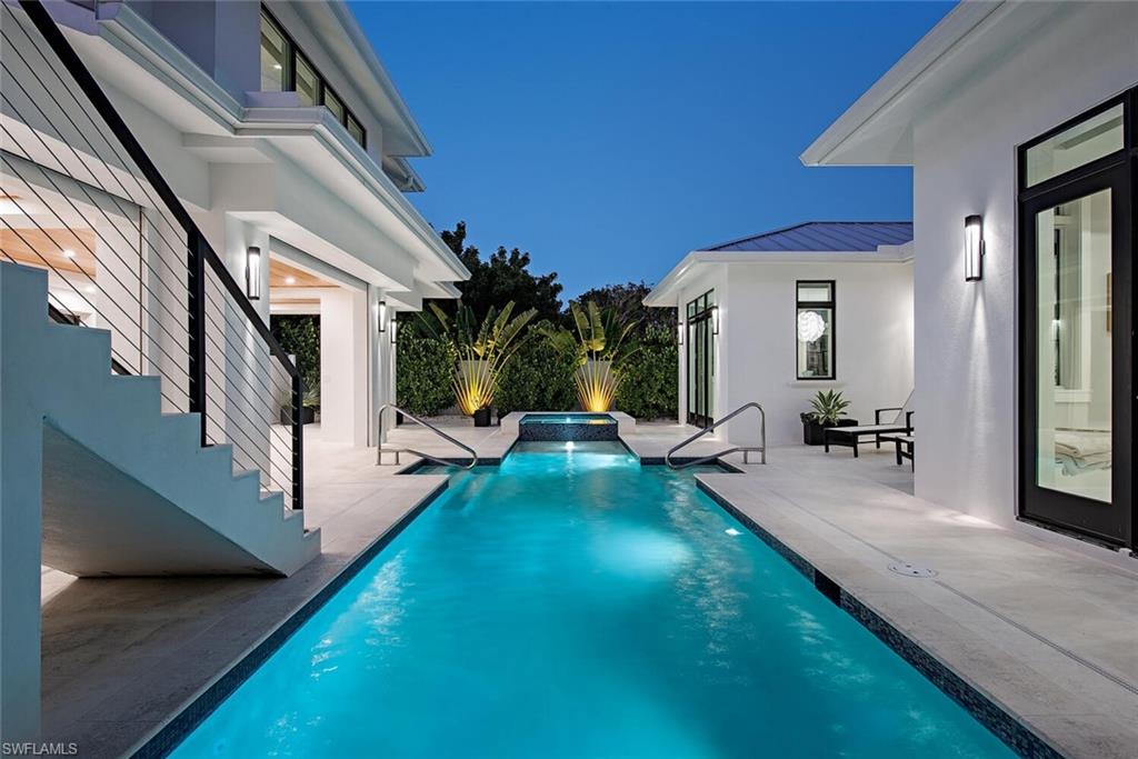 OLDE NAPLES - Residential