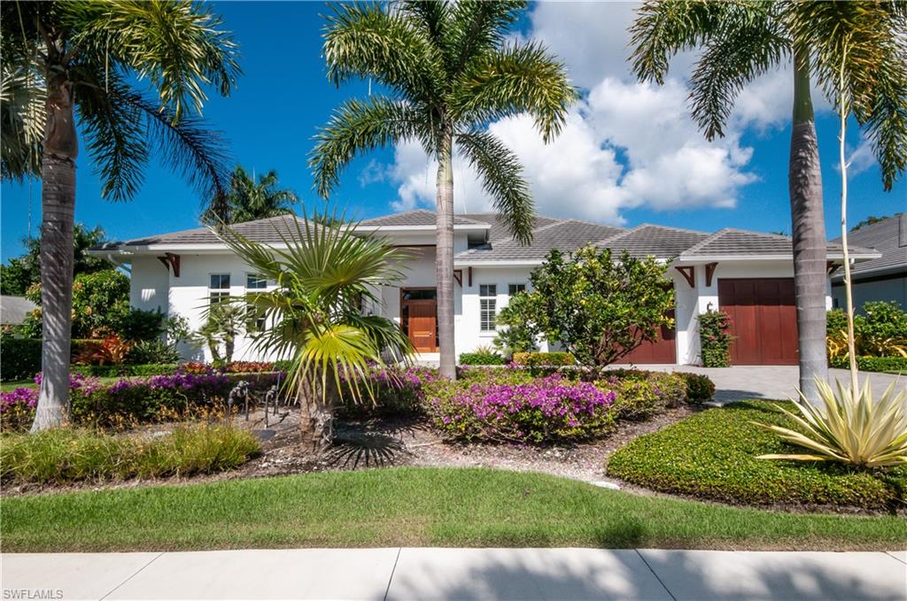 MOORINGS - Residential