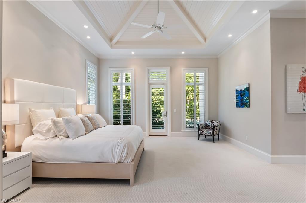 MOORINGS - Residential