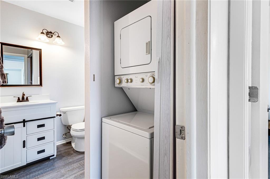 FOXMOOR VILLAGE CONDO - Residential