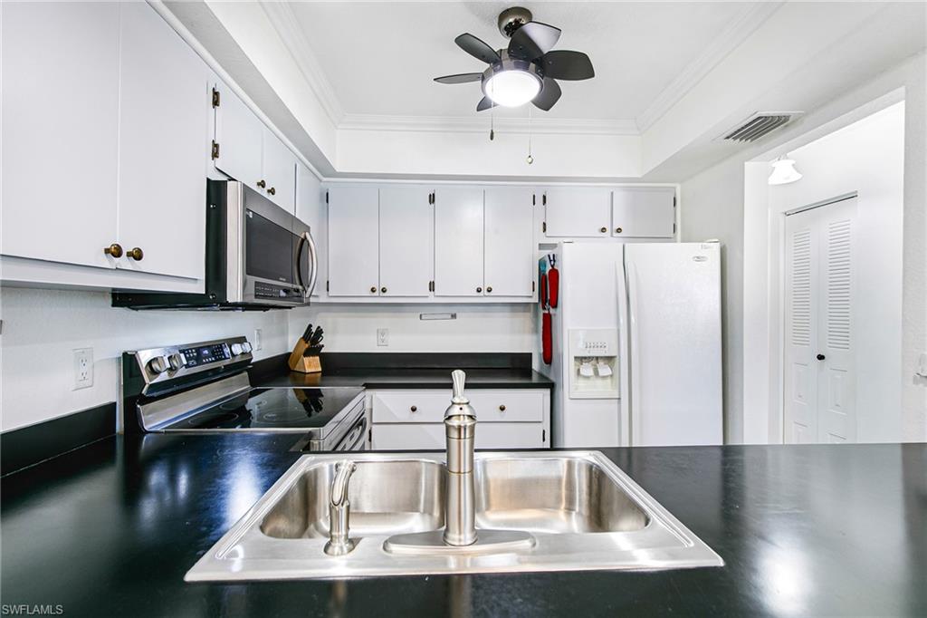 FOXMOOR VILLAGE CONDO - Residential