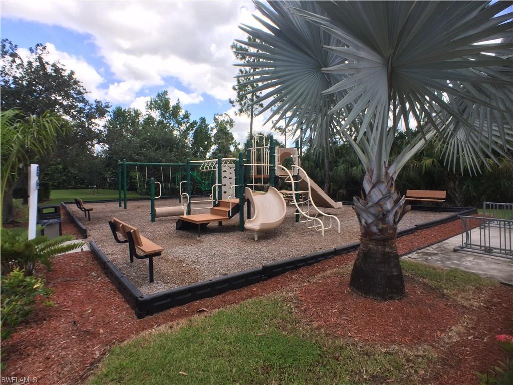 THE SHORES - Residential