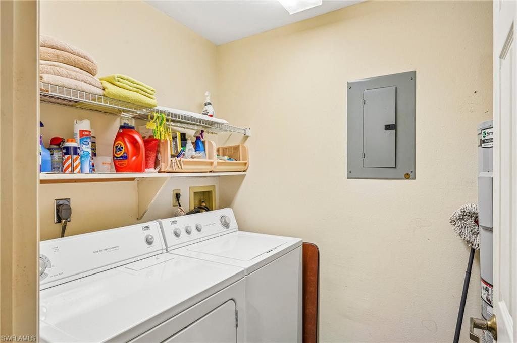 ROSE GARDEN VILLAS CONDO - Residential