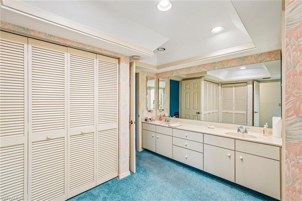 ROSE GARDEN VILLAS CONDO - Residential