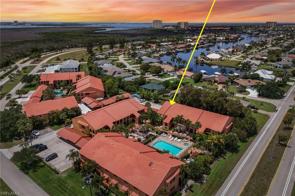 ROSE GARDEN VILLAS CONDO - Residential
