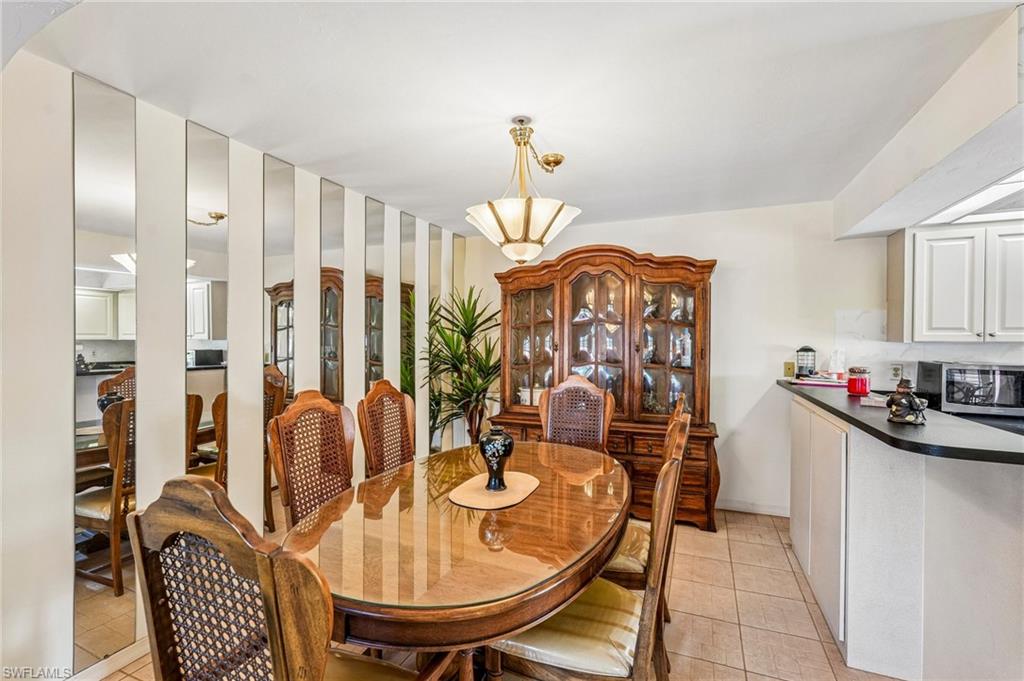 ROSE GARDEN VILLAS CONDO - Residential