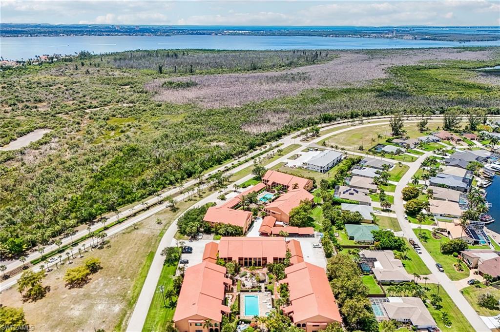 ROSE GARDEN VILLAS CONDO - Residential