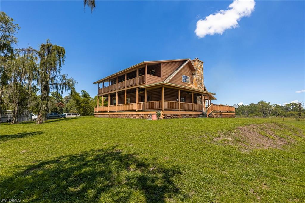 MONTURA - Residential