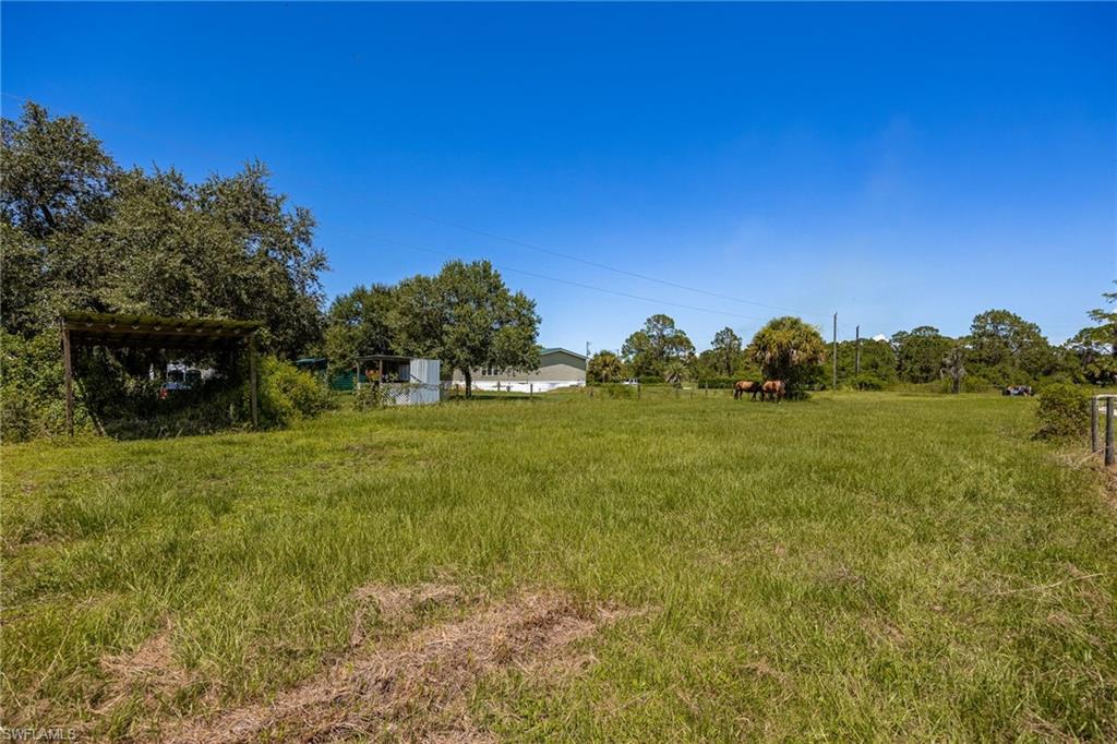 MONTURA - Residential